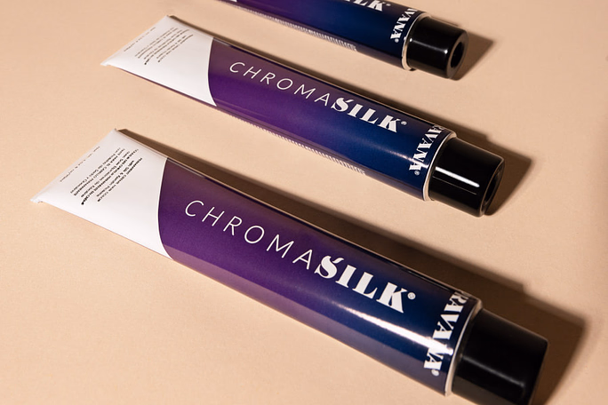 Buy 6 ChromaSilk get a FREE travel size moisture set